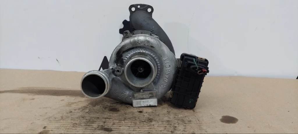 Турбина Mercedes-Benz E-Class OM642.920