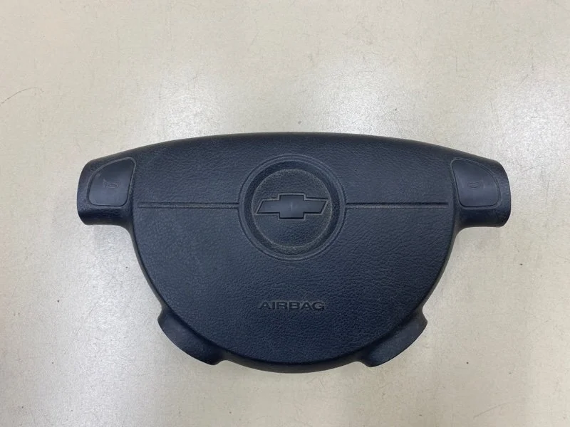 Подушка безопасности в рулевое колесо Chevrolet