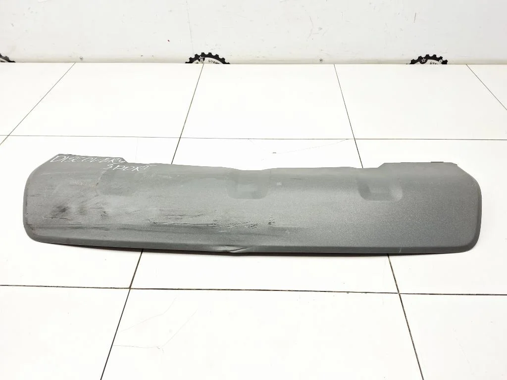 Накладка заднего бампера Land Rover Discovery Sport FK7217F954A L550