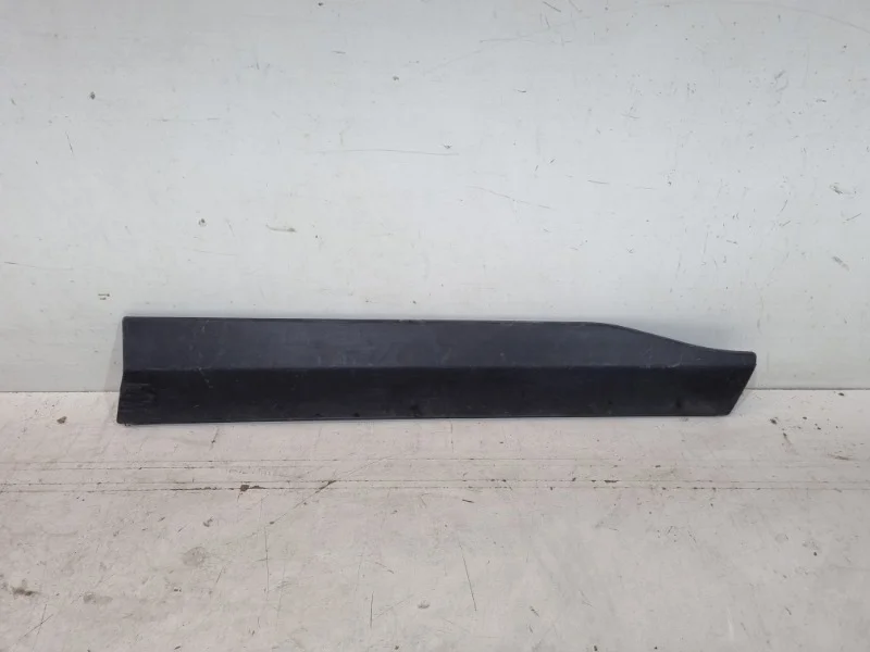 Накладка двери Toyota Rav4 2019- 50