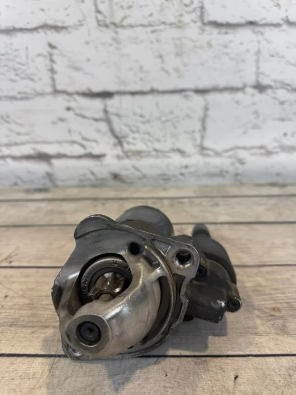 Стартер Audi A4 2009 B7