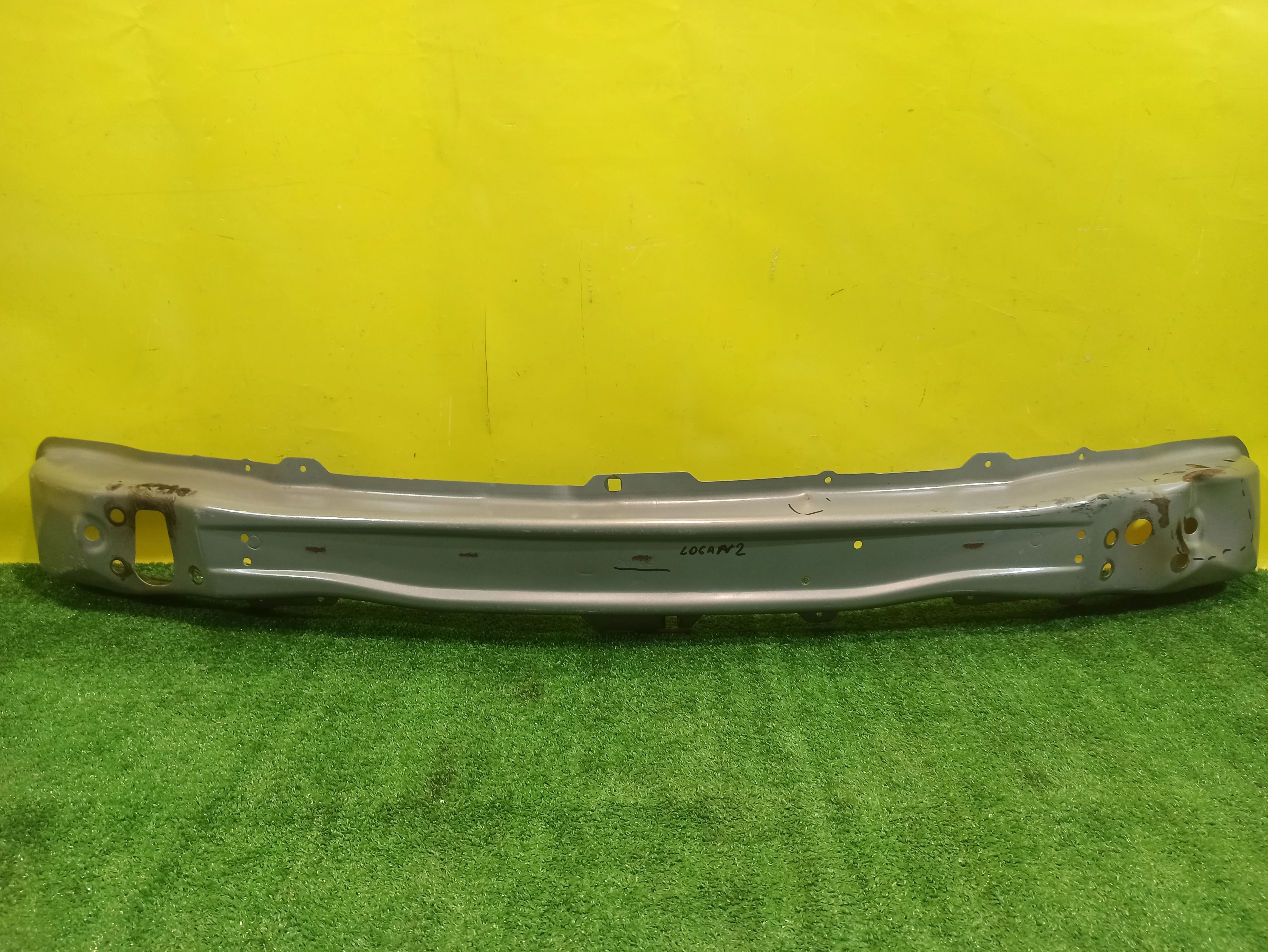 Усилитель переднего бампера  Renault Logan II 2014 752100786R 31724