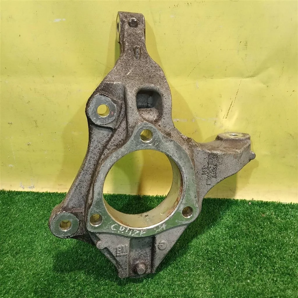 Кулак поворотный передний левый  Opel Astra J 2010 13319480 7634