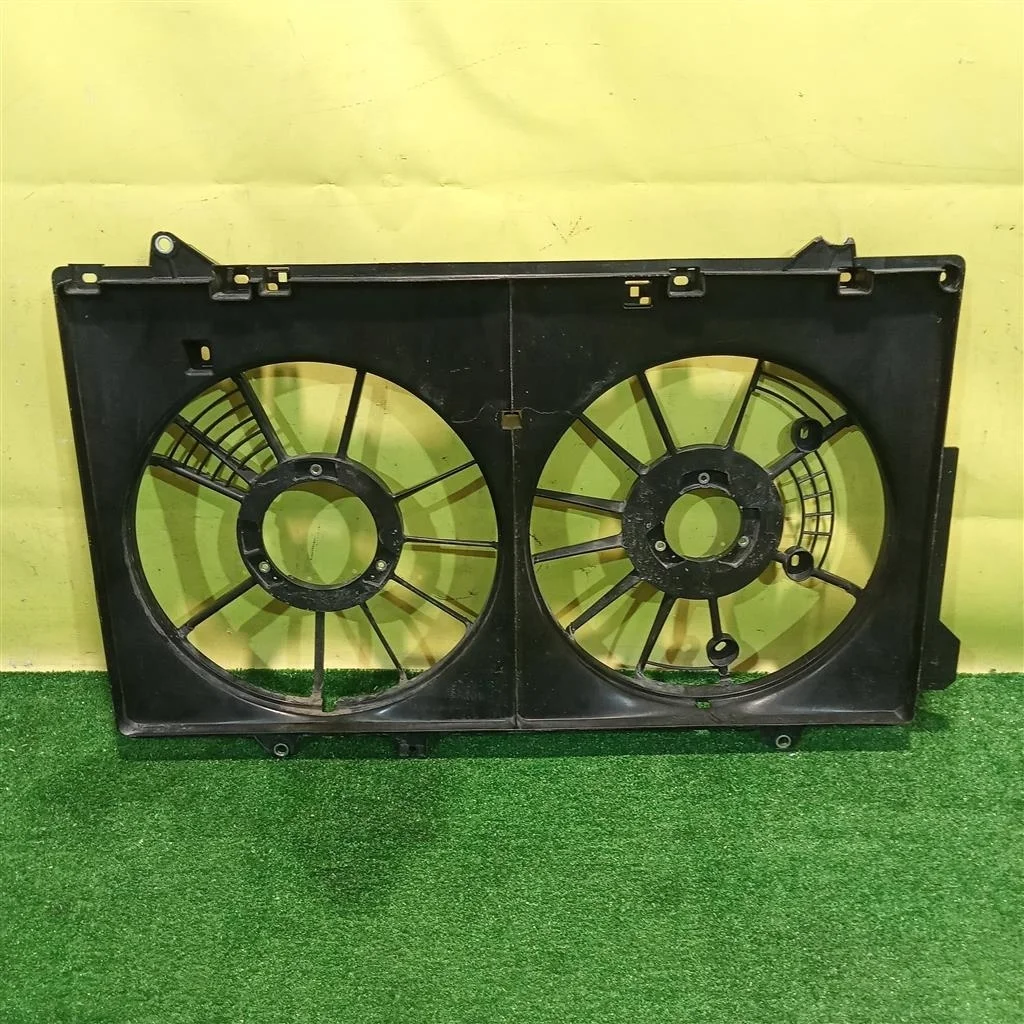 Диффузор вентилятора  Mazda CX-5 KE 2011 PE0115210 8238