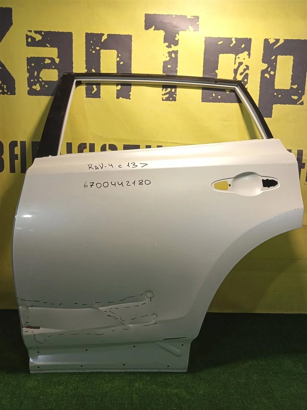 Дверь задняя левая  Toyota RAV4 2013 6700442180 10605