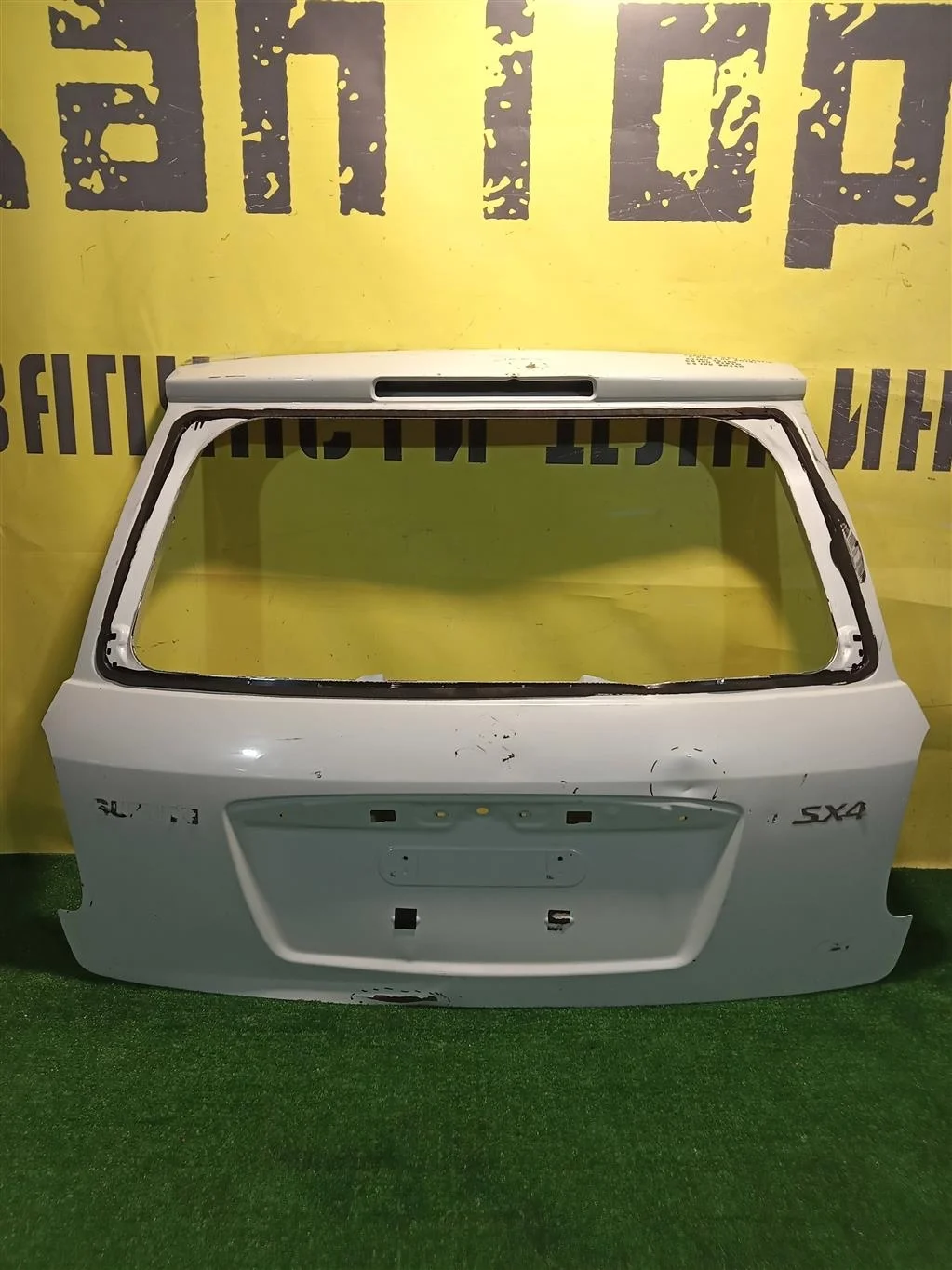 Дверь багажника  Suzuki SX4 2006 6910079J00 10719