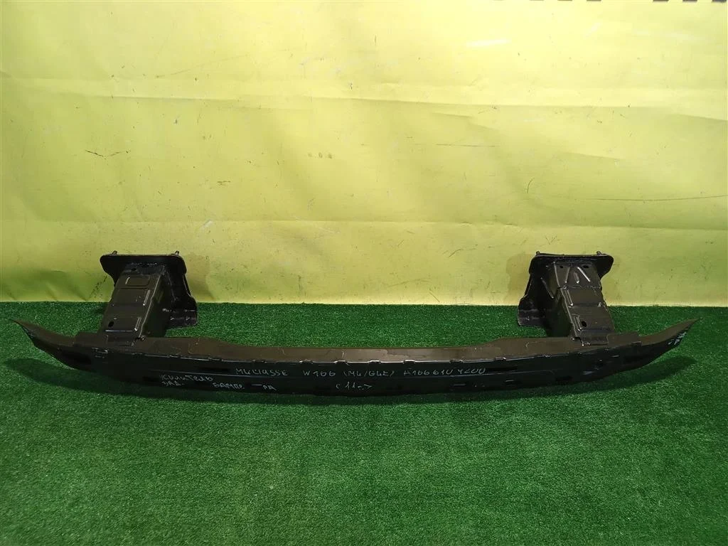 Усилитель заднего бампера  MERСEDES BENZ GL-Class (X166) 2012 A1666104200 11216
