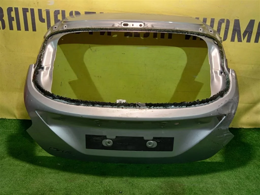 Дверь багажника  Ford Focus III 2011 1838957 14280