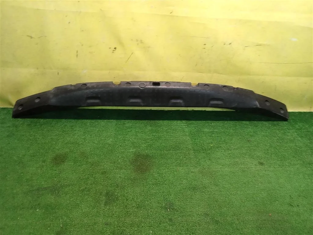 Наполнитель переднего бампера  Toyota Land Cruiser (200) 2007 5261160050 17809