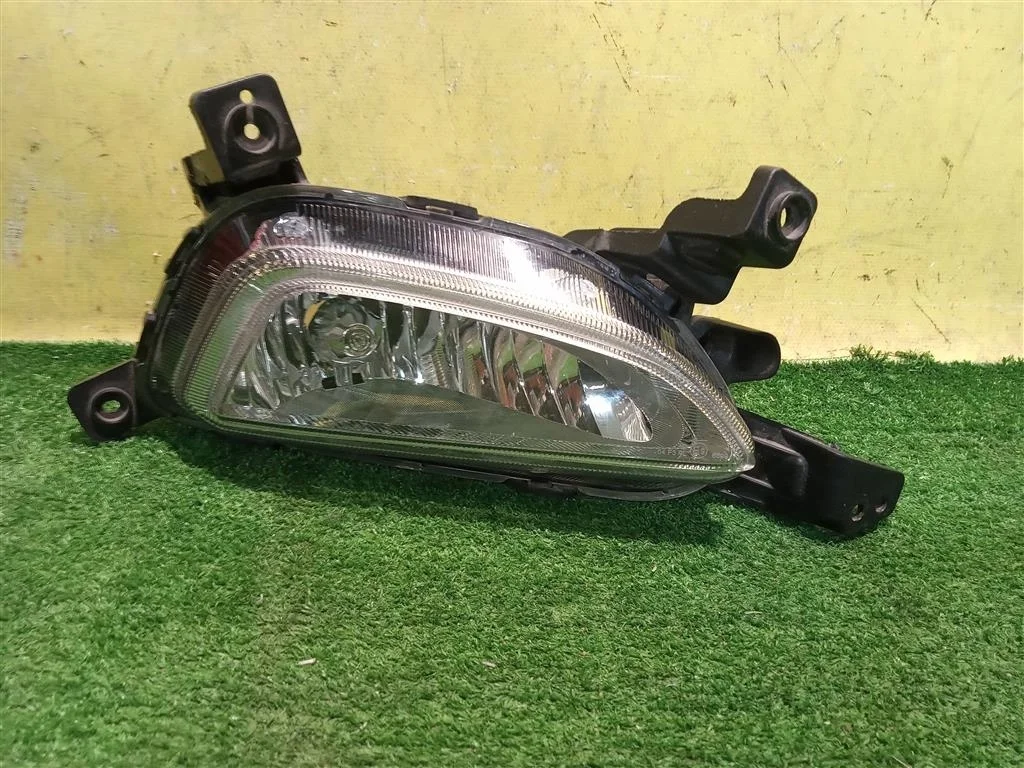 Фара противотуманная правая  Hyundai Tucson (TL) 2015 92202D7000 18463