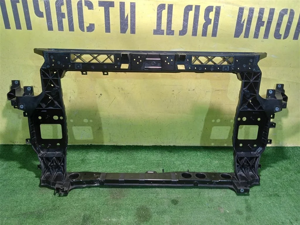 Панель передняя  Kia Sorento MQ4  2020 64101P2000 18734