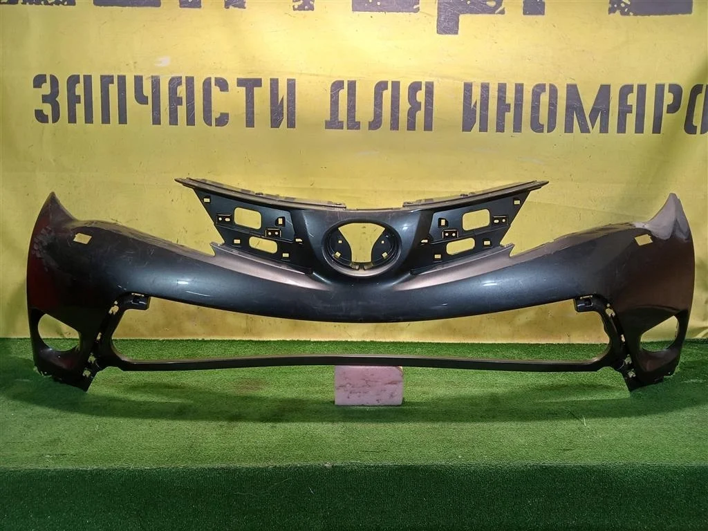 Бампер передний Toyota RAV4 2013 5211942A00 18906