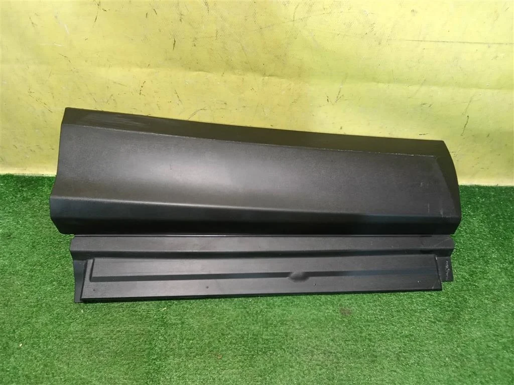 Накладка двери задней правой  Toyota RAV4 2015 7507742020 19055