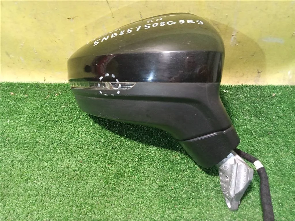 Зеркало правое электрическое  Volkswagen  Tiguan Mk2 2016 5NB857508G 19699