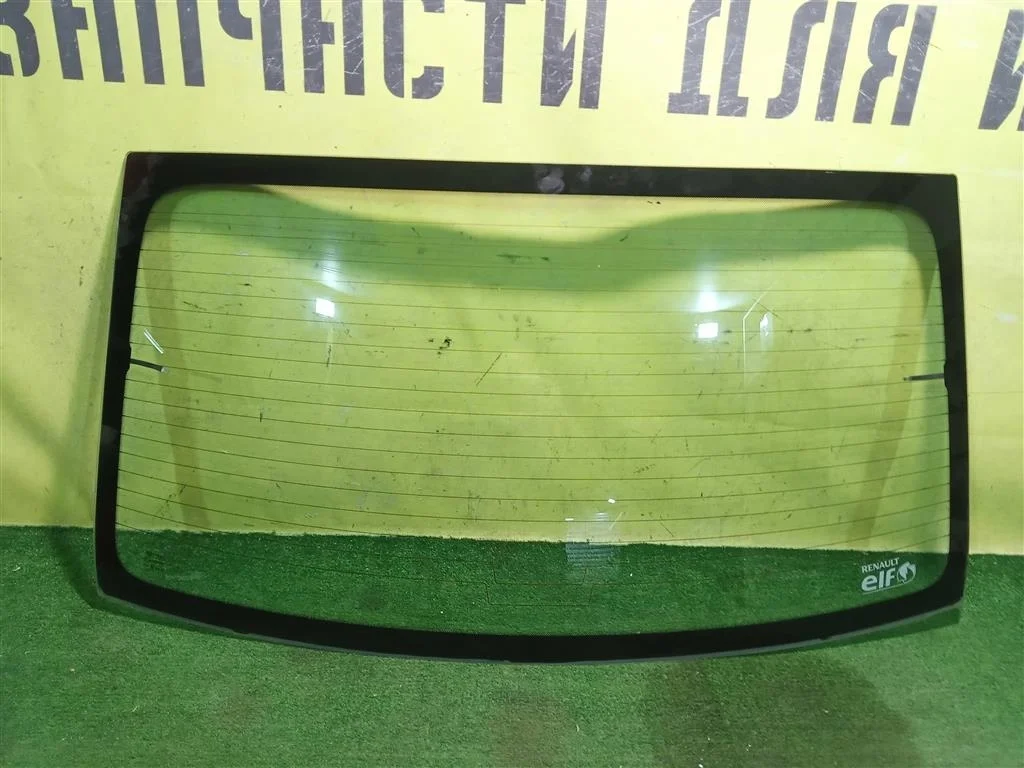 Стекло заднее  Renault Logan 2005  8200419024 20335