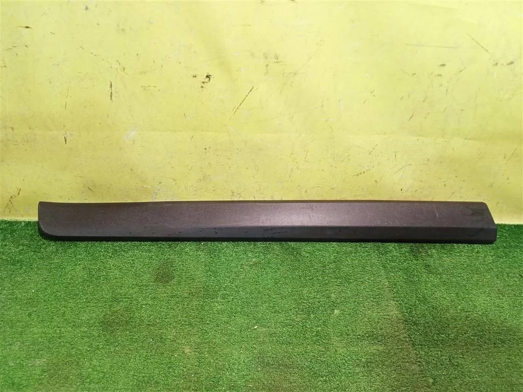 Накладка двери передней левой  Volvo XC60 2008 31294845 20929