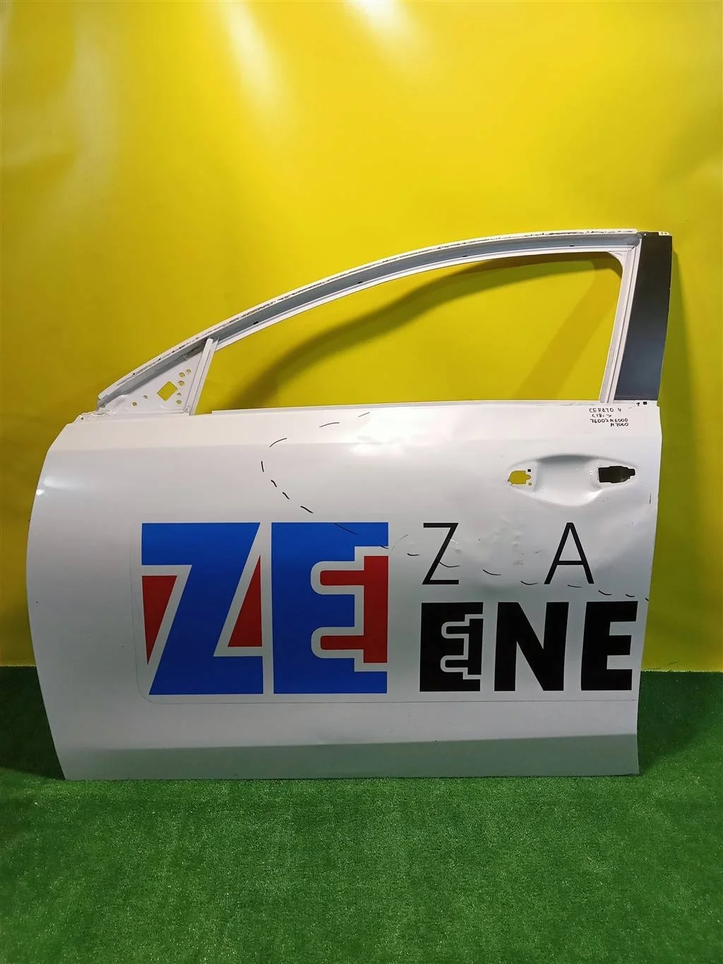 Дверь передняя левая  Kia Cerato 4 BD 2018 76003M6000 21847