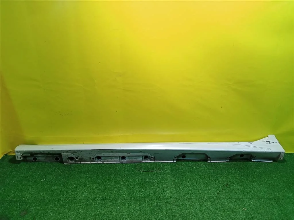 Накладка порога левая  Toyota Camry V70 2017 7585206360 22660