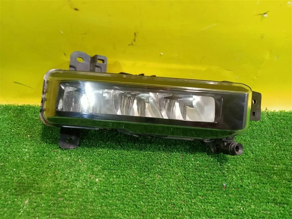 Фара противотуманная правая  BMW 3 G20 2019 63178089526 23294