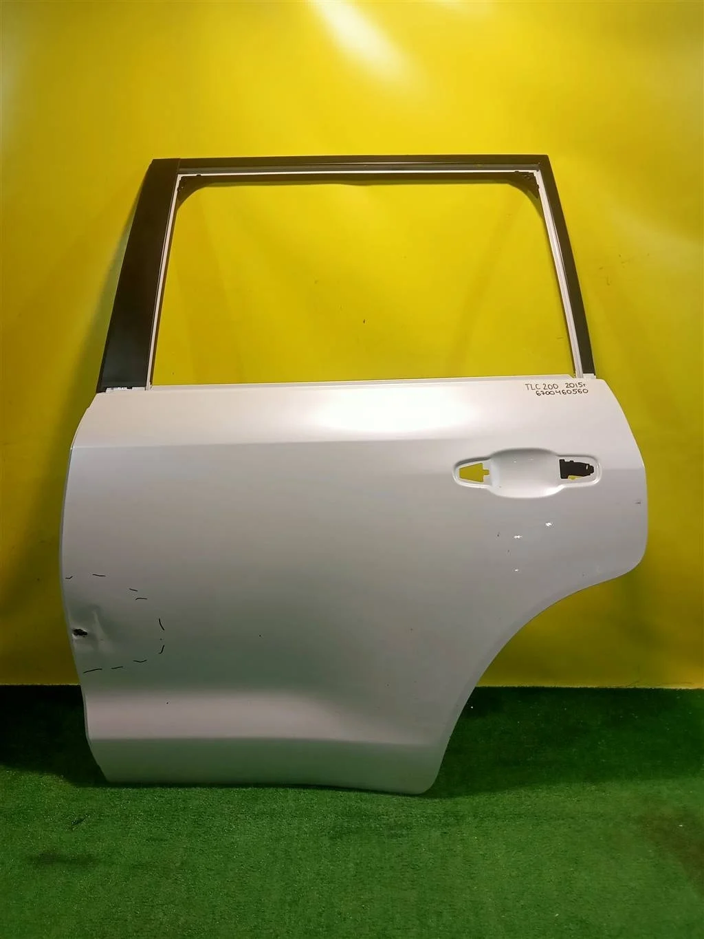 Дверь задняя левая  Toyota Land Cruiser (200) 2015> 6700460540 24162