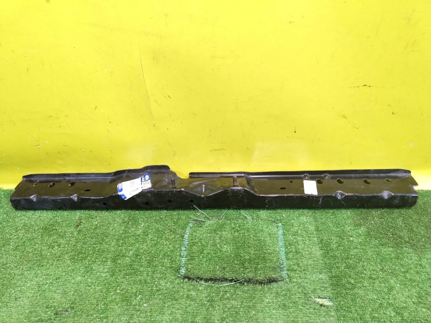 Элемент передней панели  Lada Largus 2012- 6001548956 24709