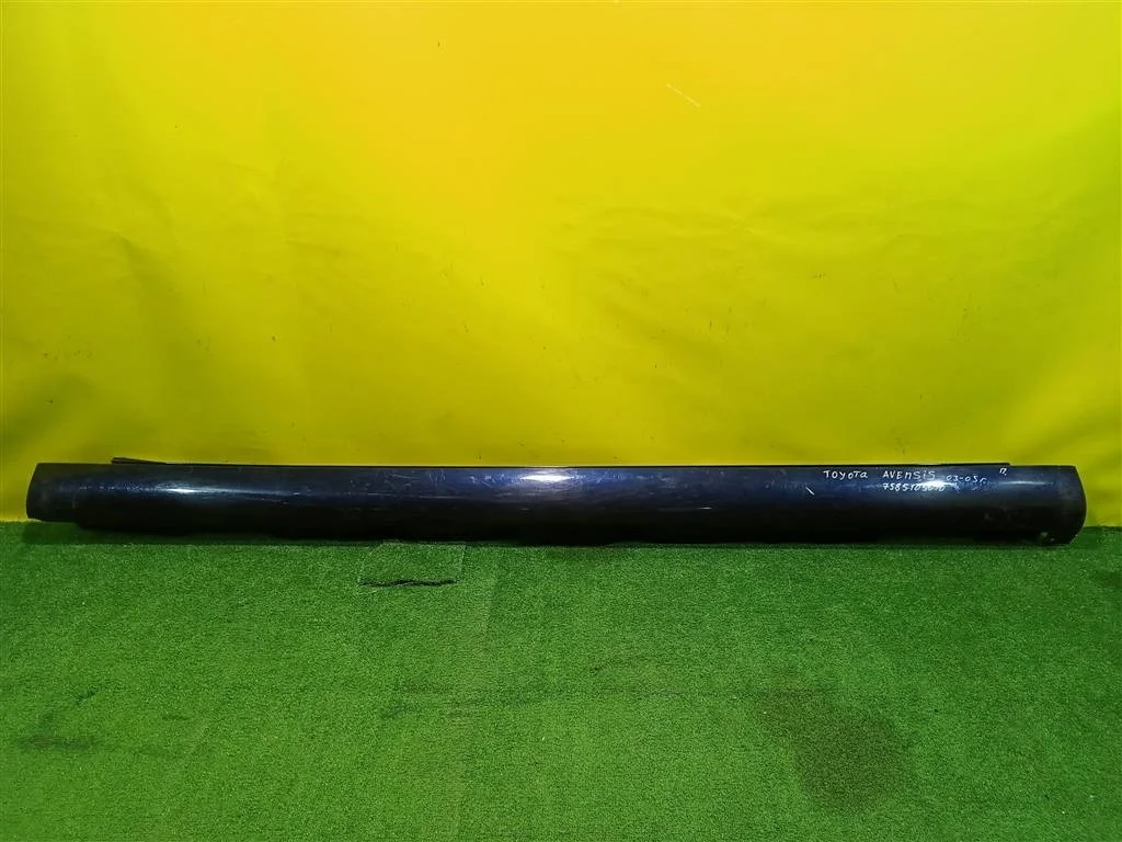 Накладка порога правая  Toyota Avensis II 2003 7585105010 24781