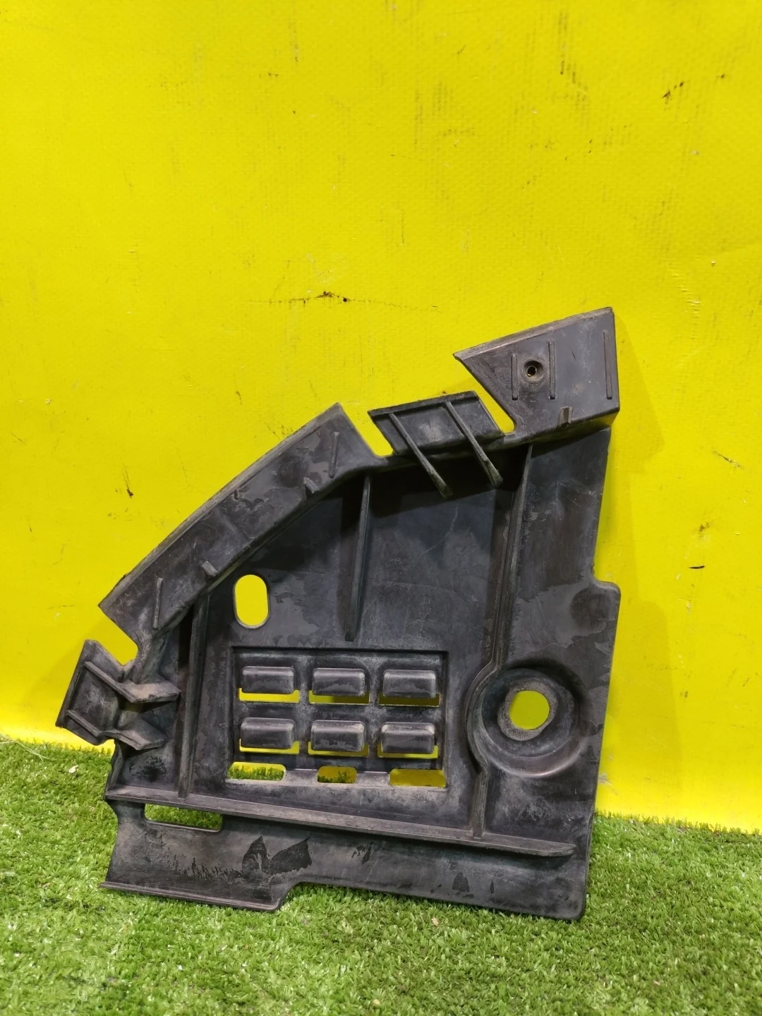 Пыльник переднего бампера  Renault Logan II 2014 620249101R 24895