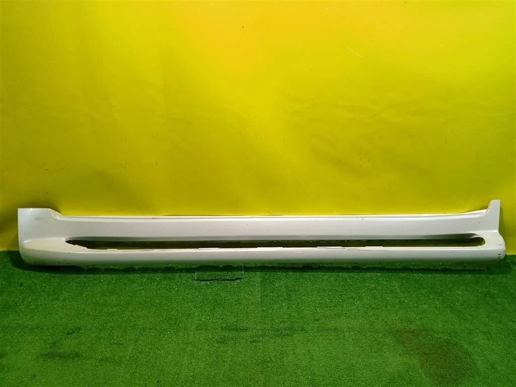 Накладка порога левая  Toyota Land Cruiser (200) 2012 5177460160 25001