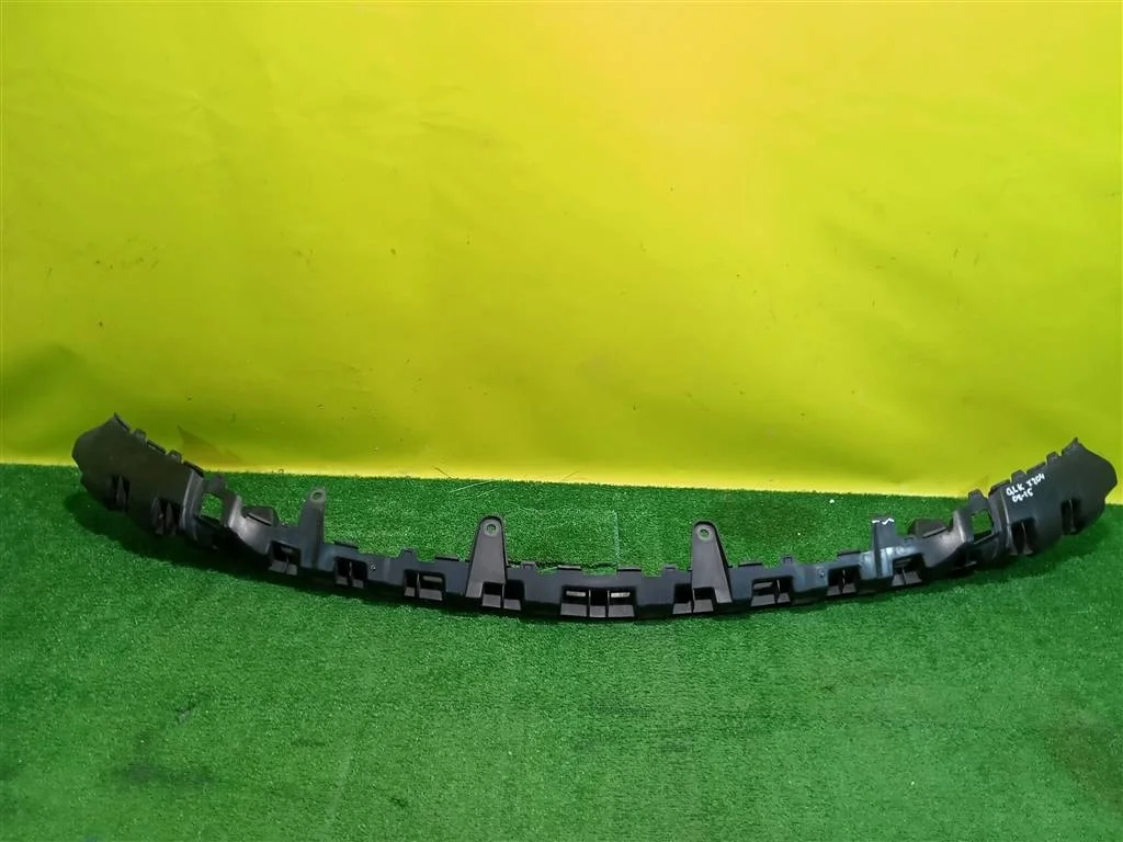 Кронштейн переднего бампера центральный  MERСEDES BENZ GLK-Class (X204) 2008 A2048855065 25017