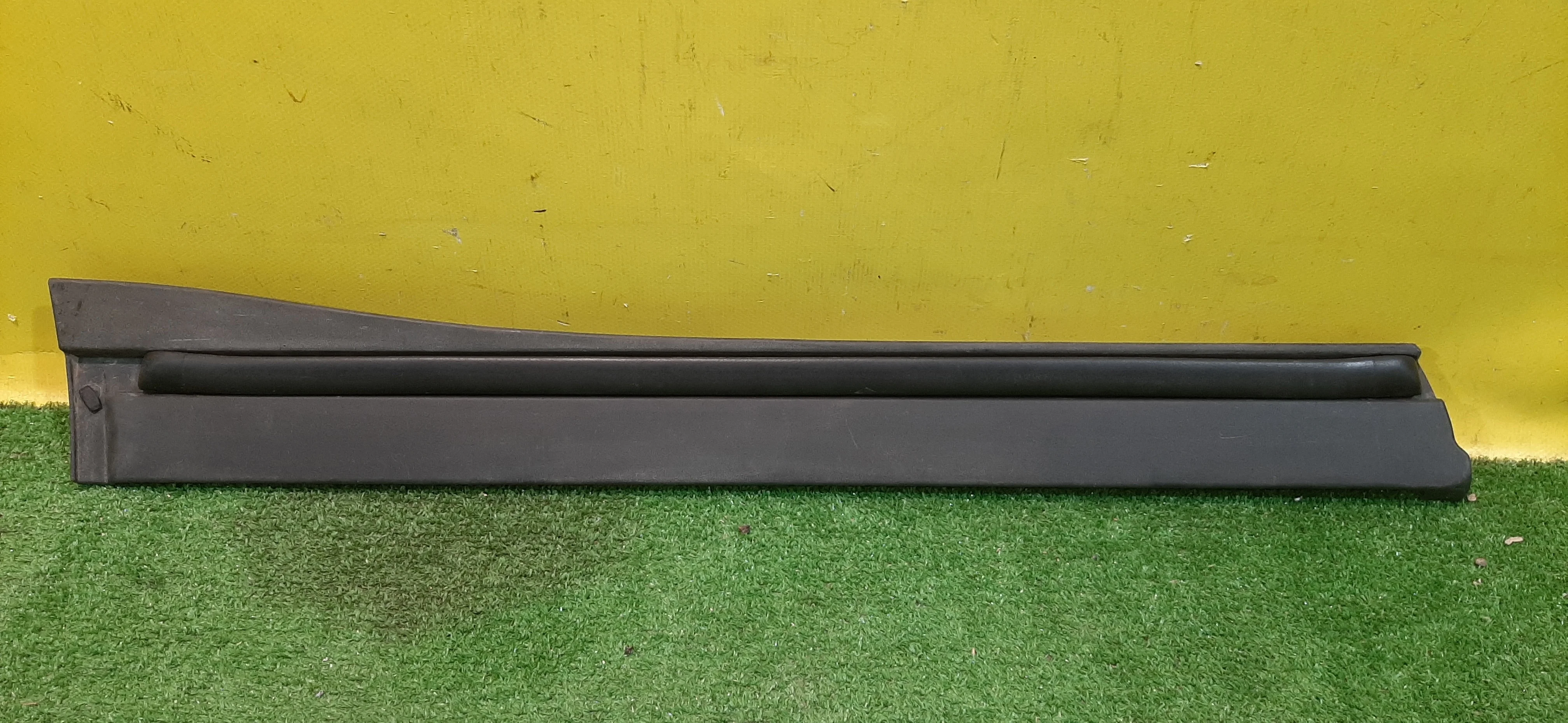 Накладка двери задней правой  Lexus RX 2009 7574548020 26752