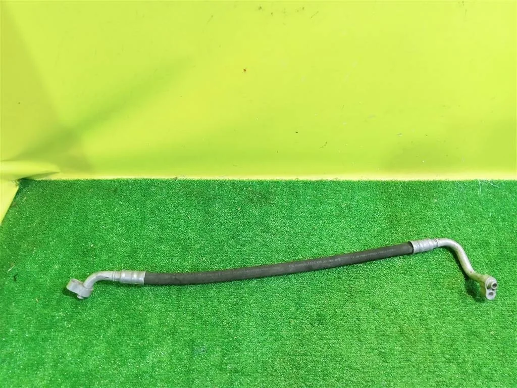 Трубка кондиционера  Volkswagen  Golf IV 1997 1J0820721AA 27575