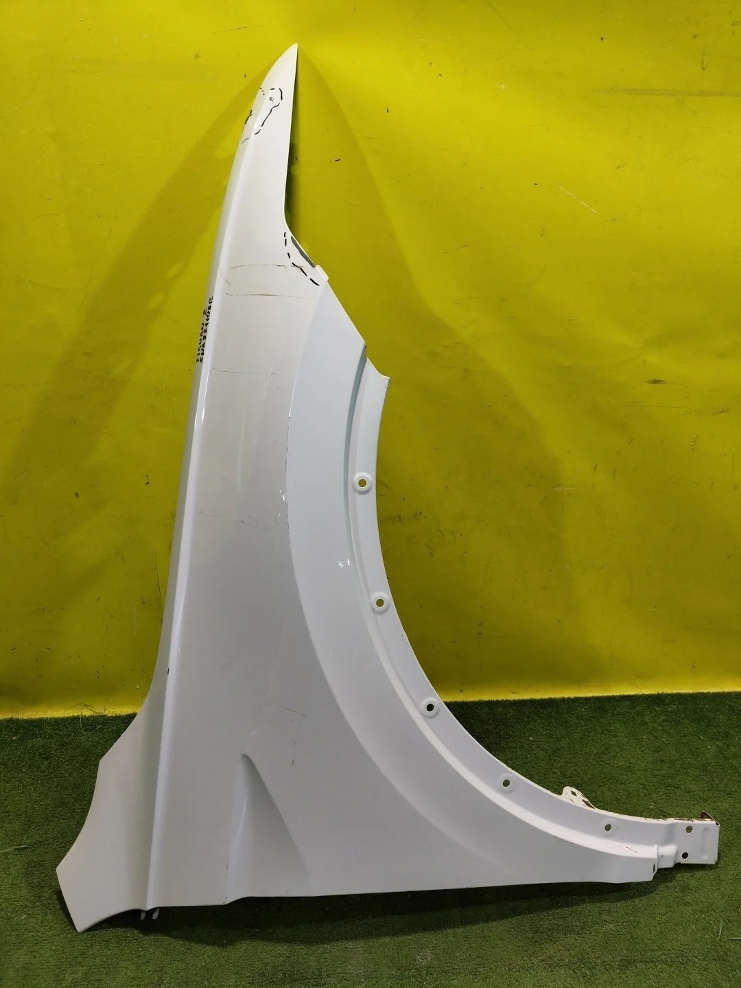 Крыло переднее правое  Volkswagen  Tiguan Mk2 2020 5NA821106E 27701