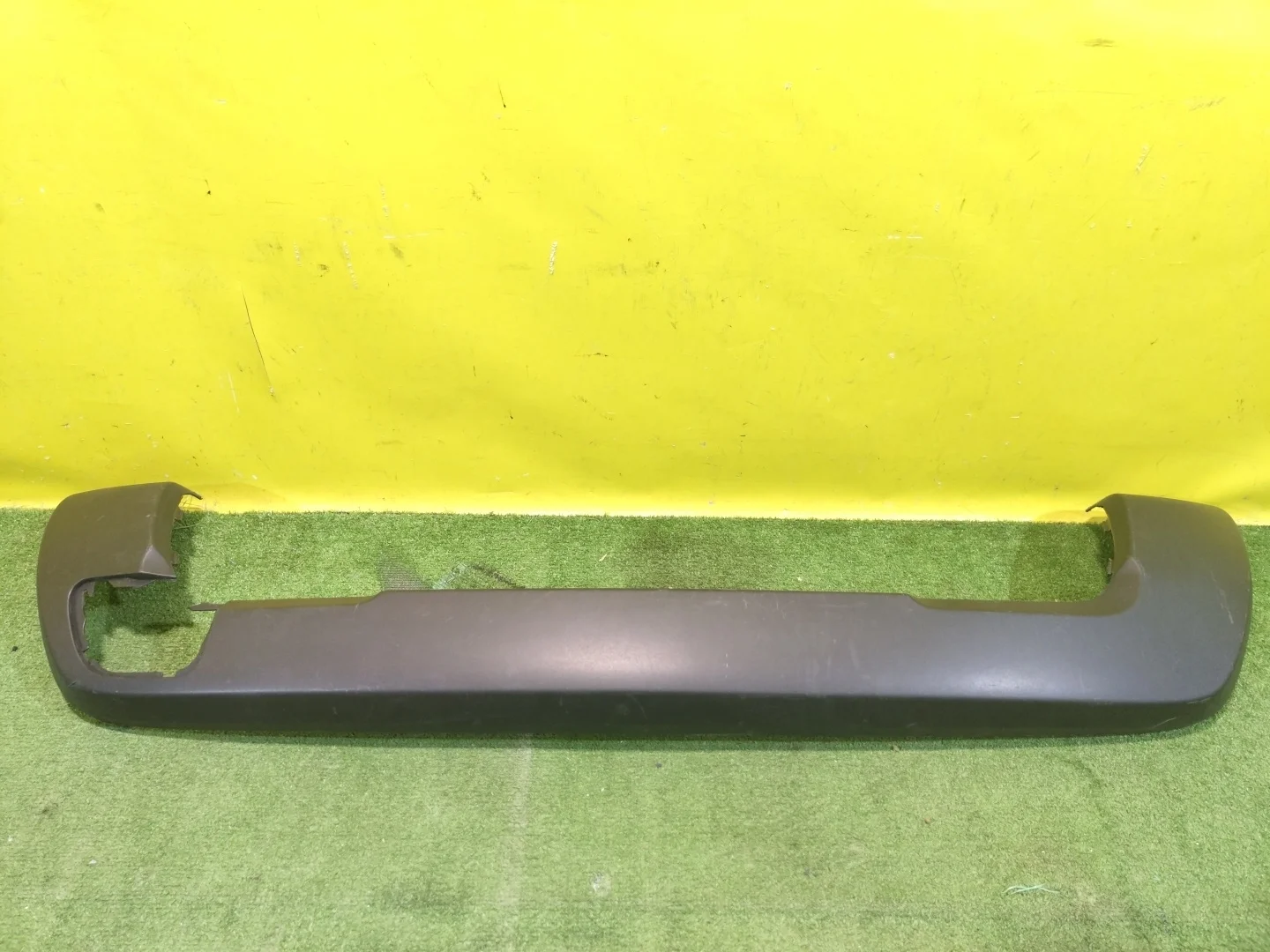 Накладка заднего бампера  Renault Duster 2020 850708276R 27735