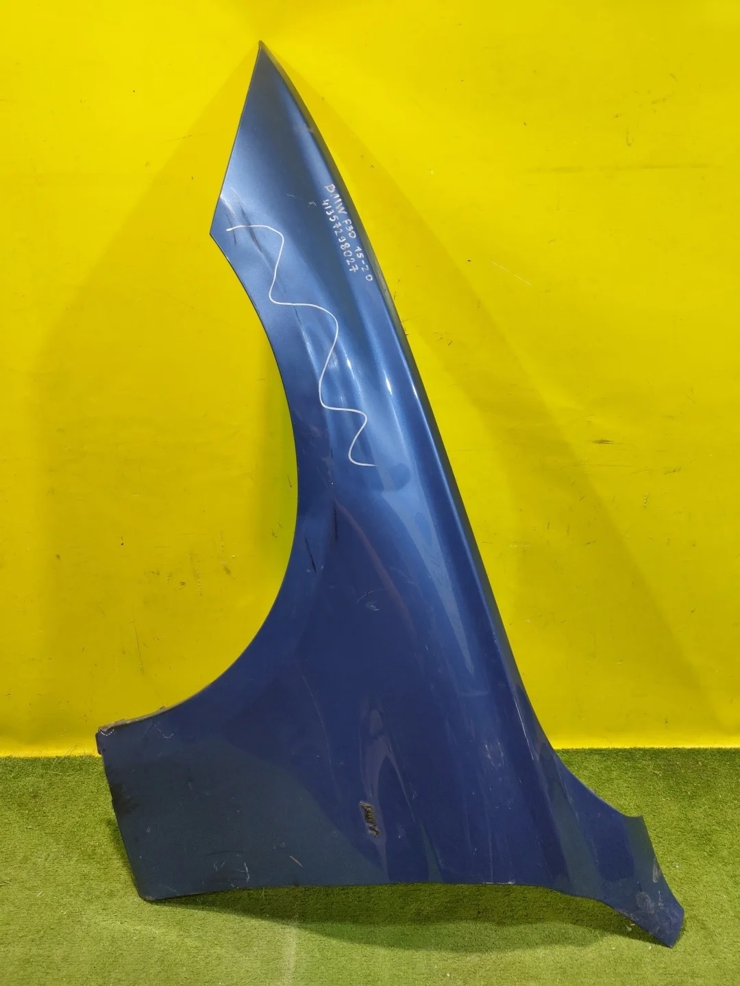 Крыло переднее левое  BMW 3 F30/F31 2011 41357298027 27886