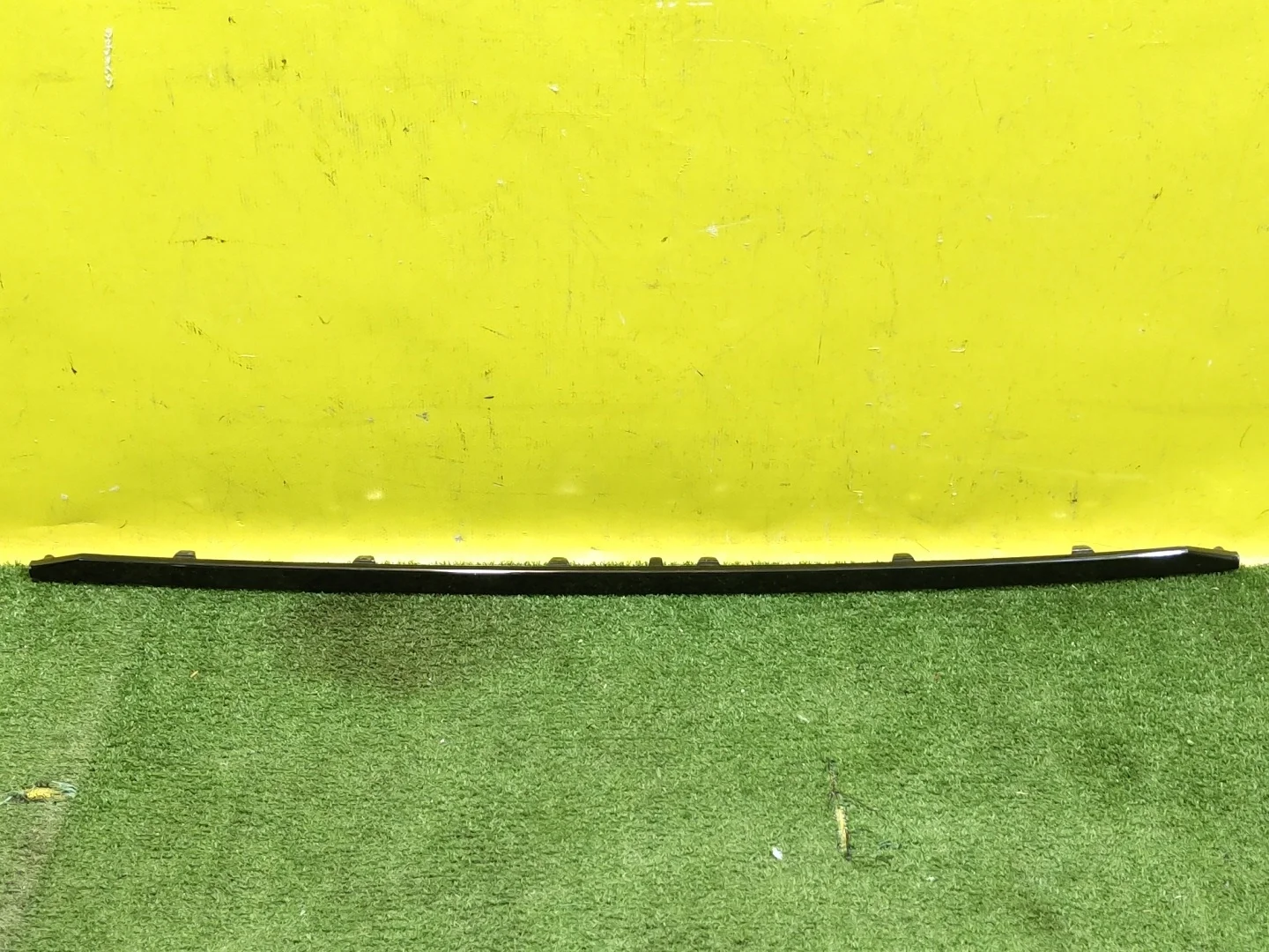 Молдинг заднего бампера центральный  Hyundai Elantra (CN7) 2020 86699AA000 28386