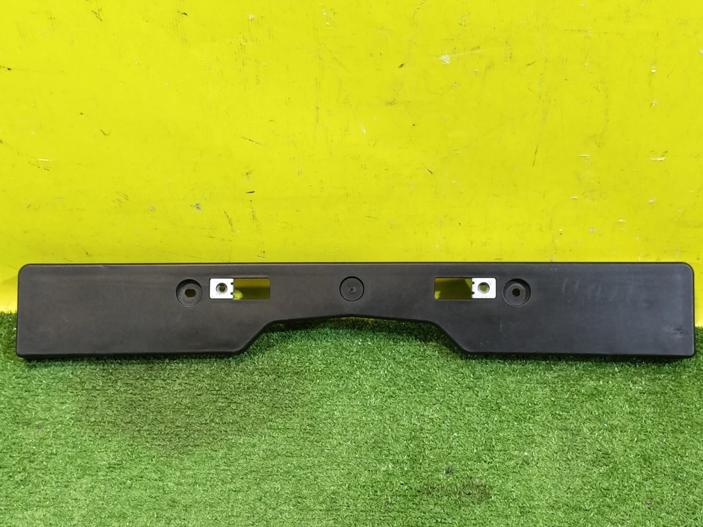 Накладка переднего бампера под номер  Toyota RAV4 2015 5211442120 28736