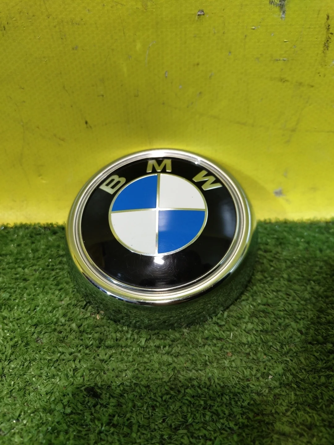 Эмблема  BMW X3 F25 2010 51147364375 29102