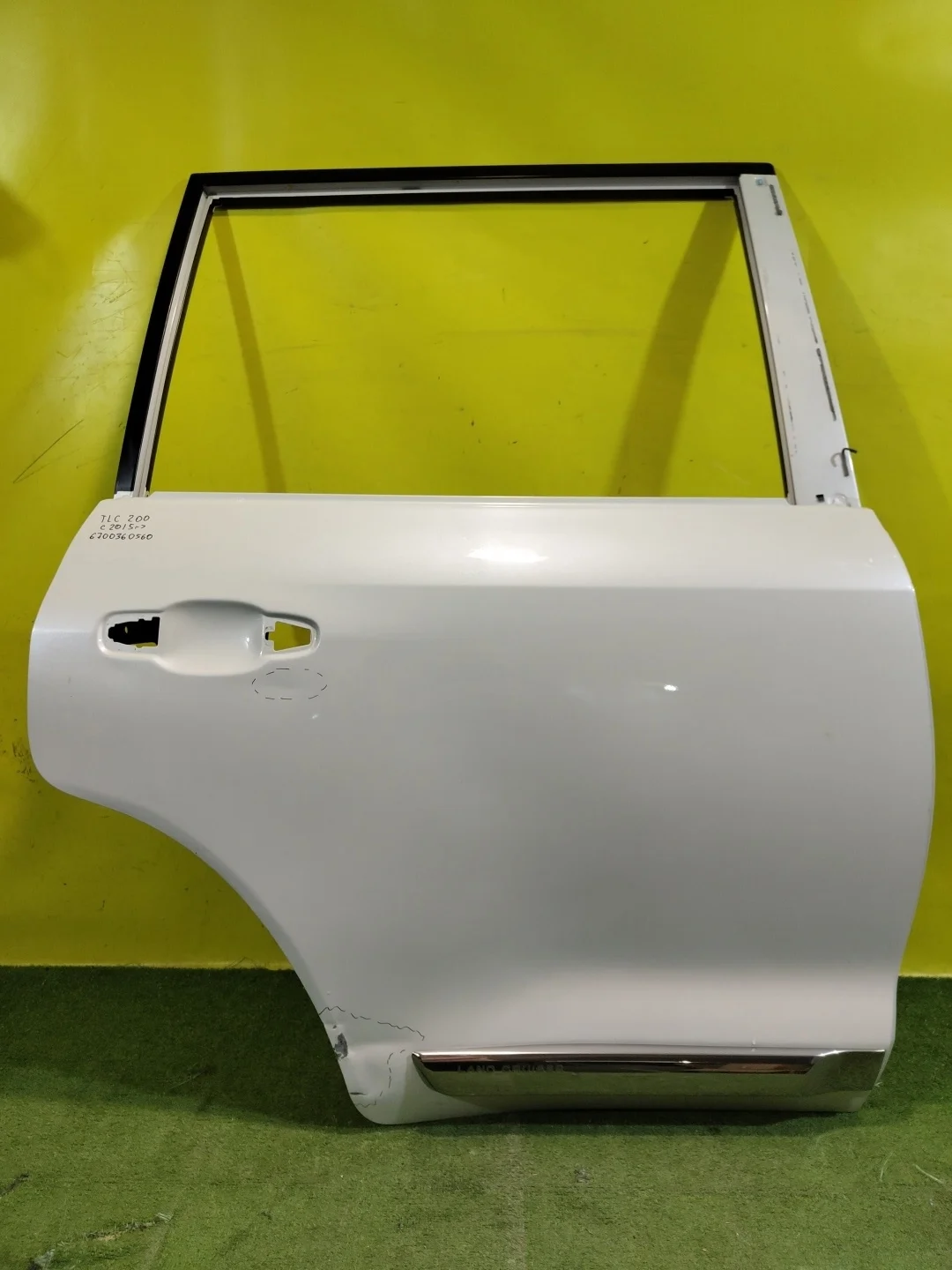 Дверь задняя правая  Toyota Land Cruiser (200) 2015> 6700360560 29176