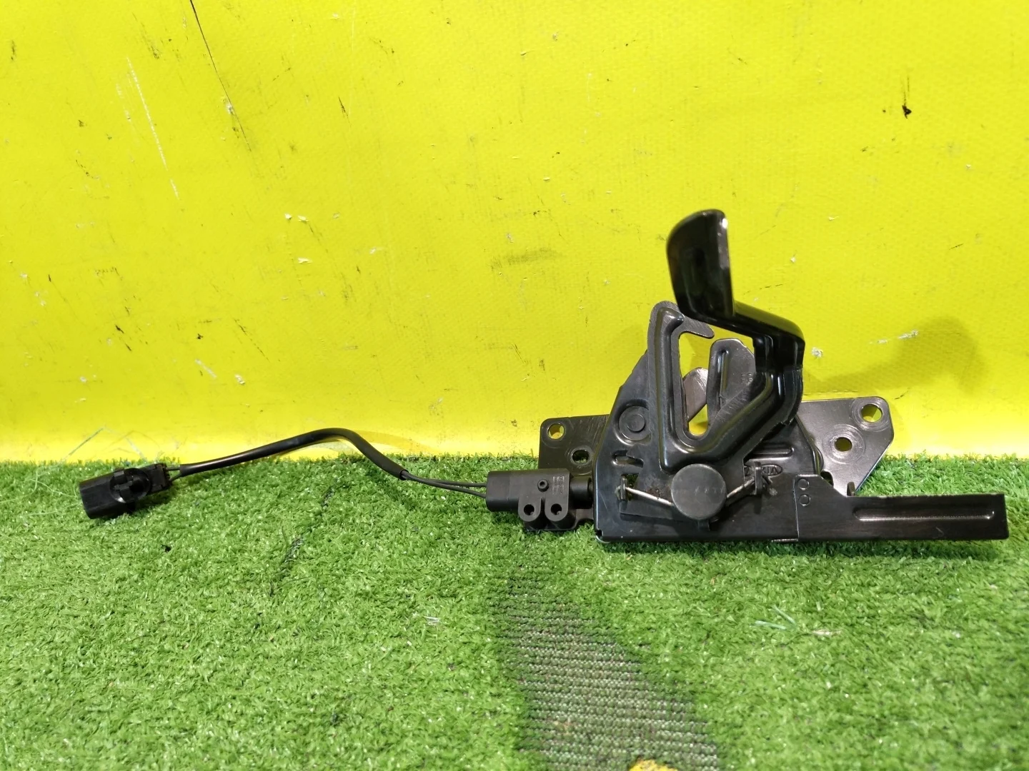 Замок капота  Kia RIO 4 FB 2017 81130H0000 29409