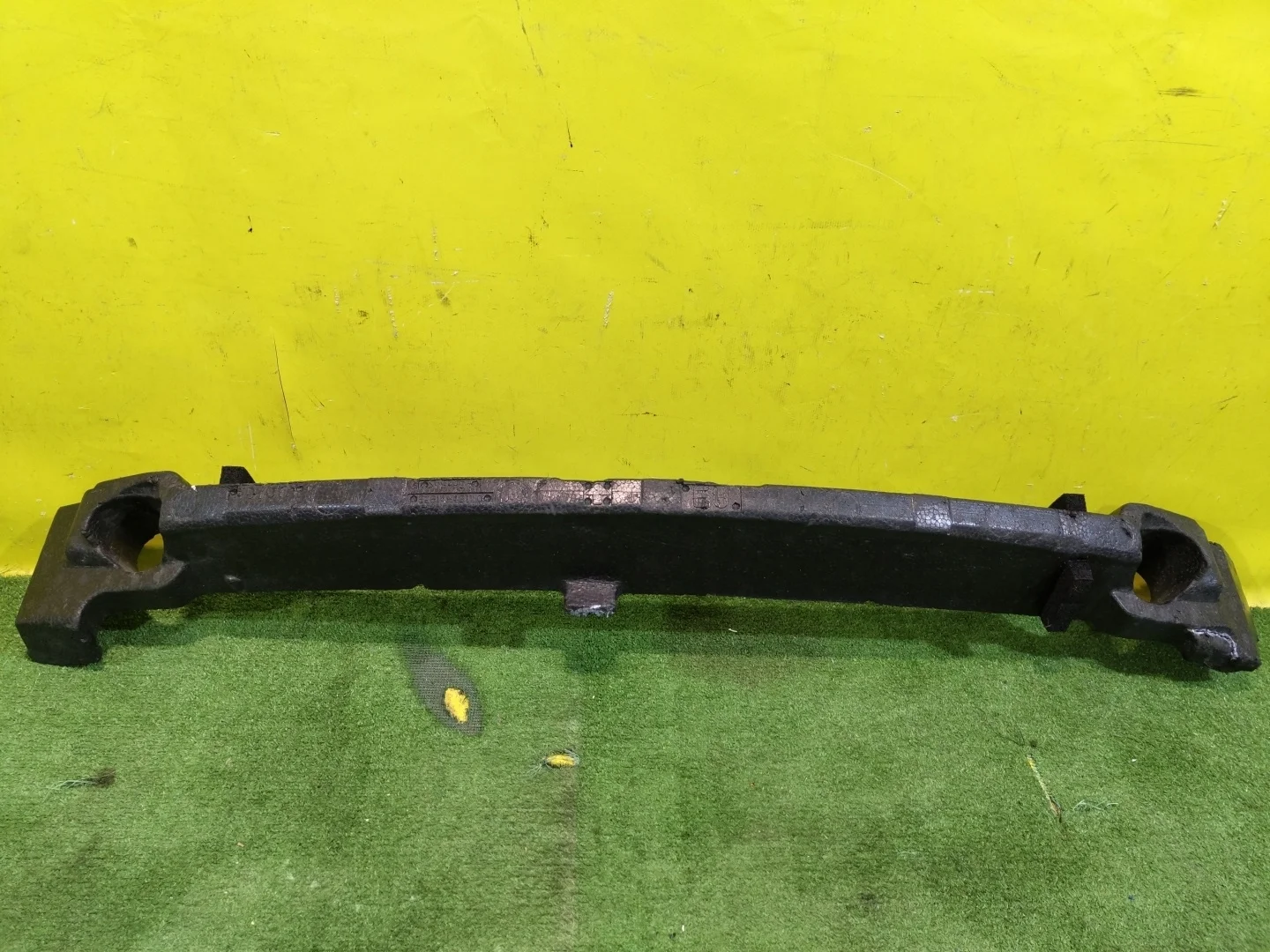 Наполнитель переднего бампера  Toyota RAV4 2015 5261442110 29677