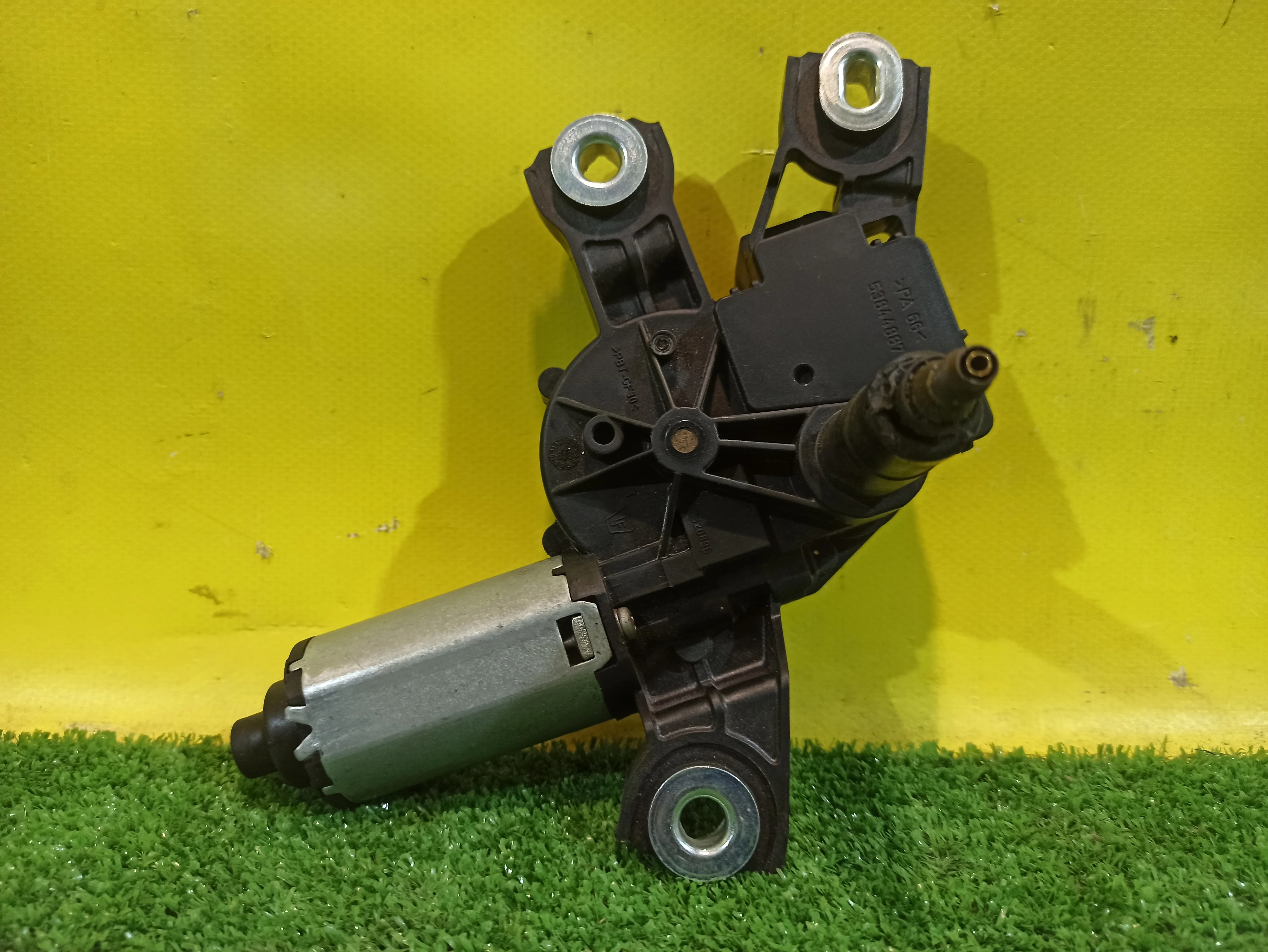 Моторчик стеклоочистителя задний  Volkswagen  Tiguan NF 2011 5N0955711A 32647