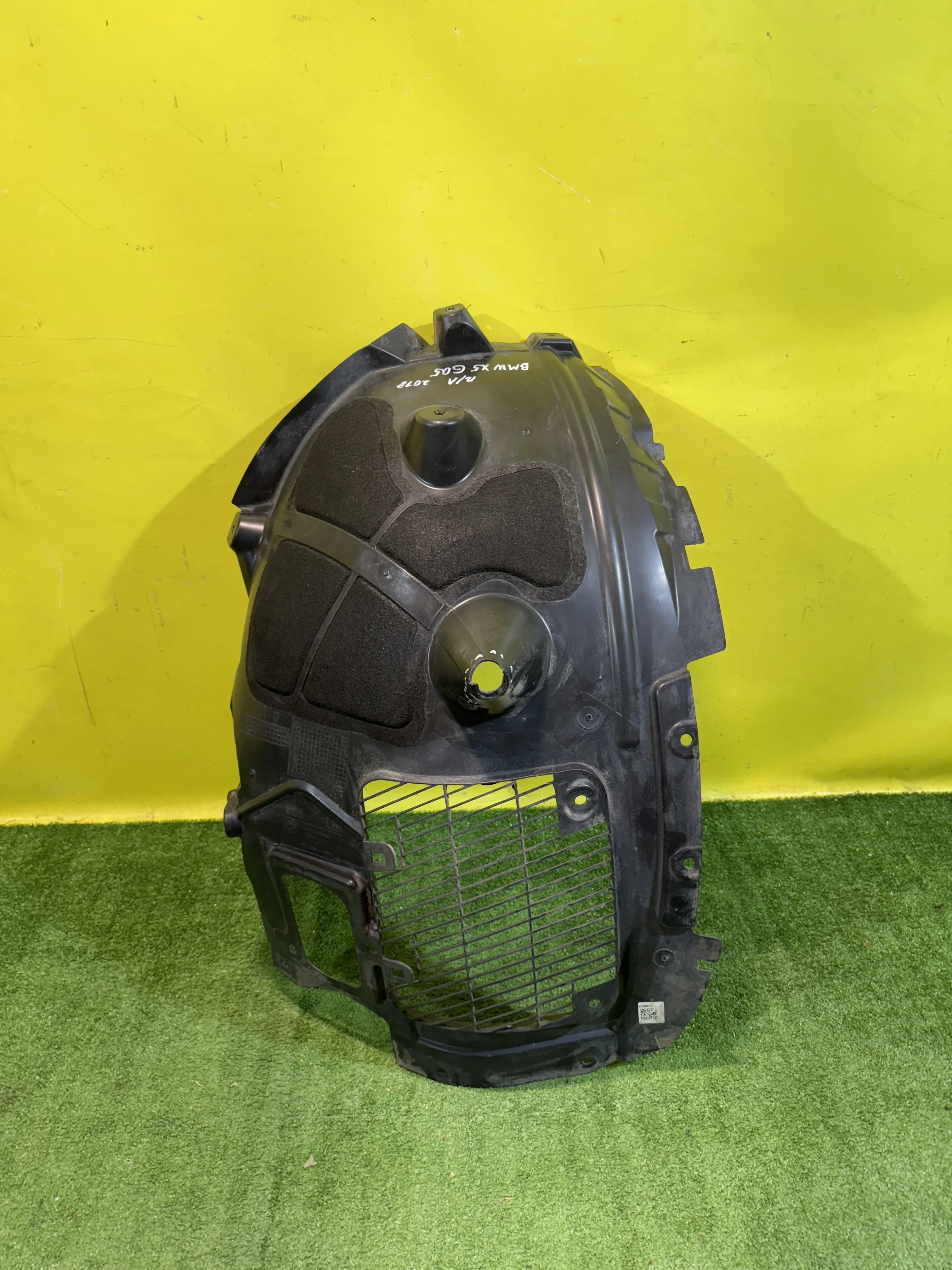 Локер передний левый  BMW X5 G05 2018 51717424905 33237