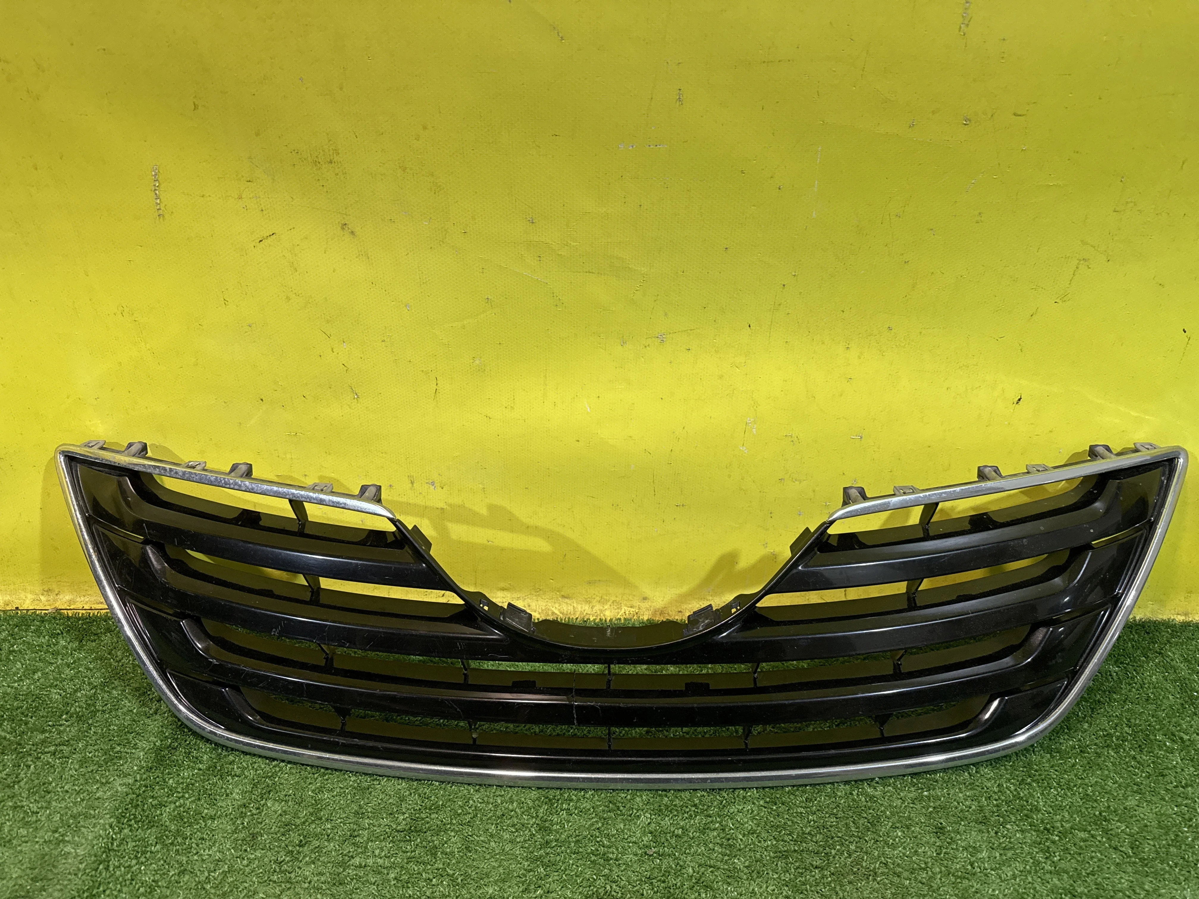Решетка радиатора  Toyota Camry V40 2006 5310133180 33813