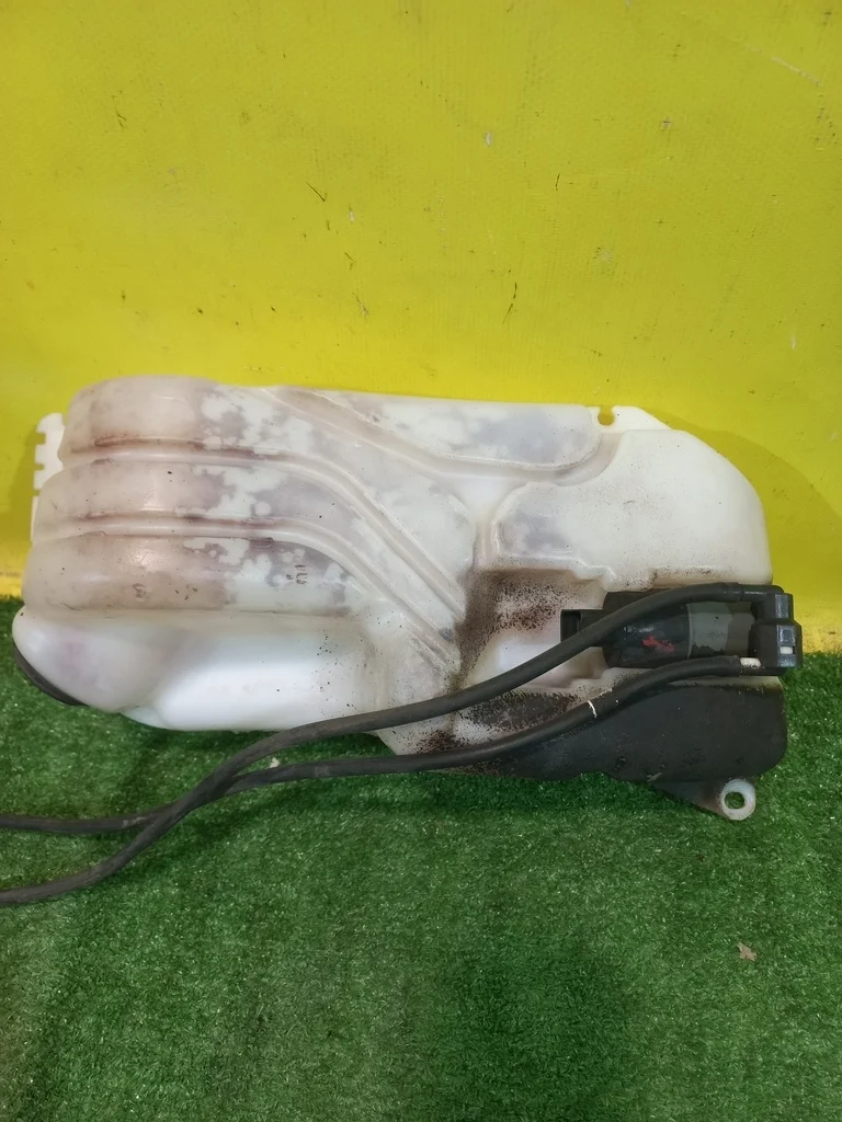 Бачок омывателя лобового стекла  Nissan Qashqai (J10) 2006 28910JD000 34427