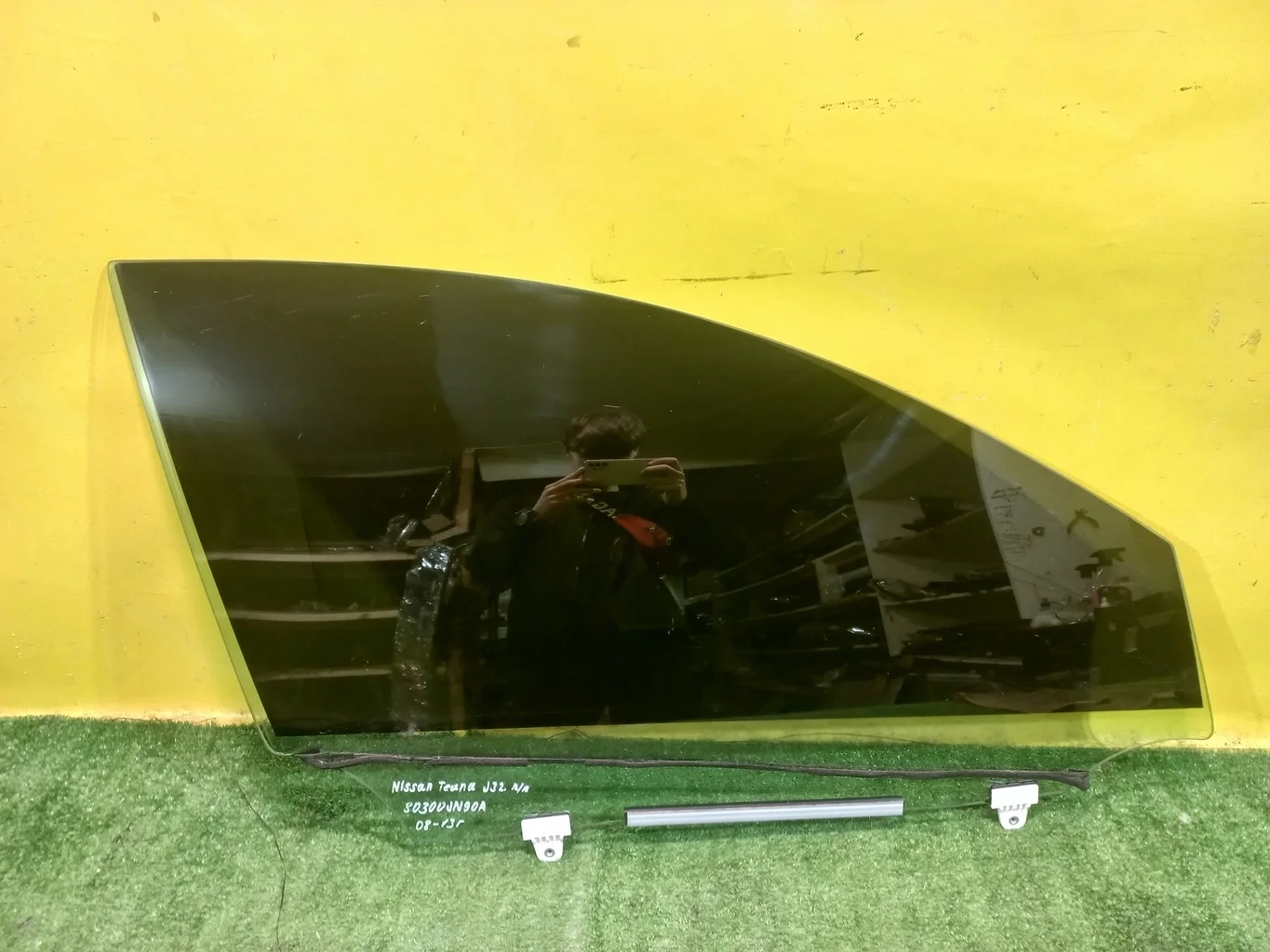 Стекло двери передней правой  Nissan Teana (J32) 2008 80300JN90A 35029