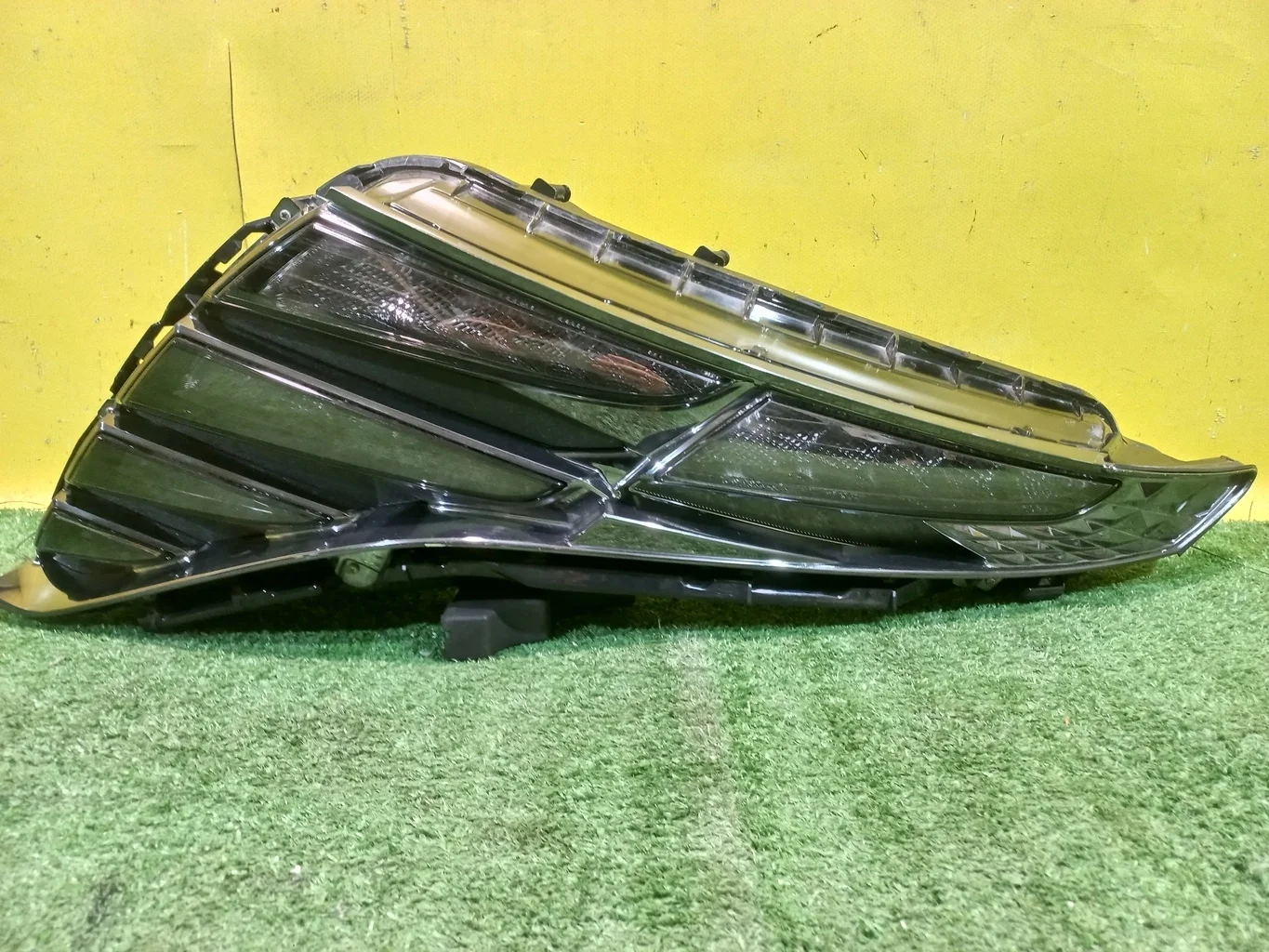 ДХО левый  Hyundai Tucson (NX4) 2020 92207N9000 35397