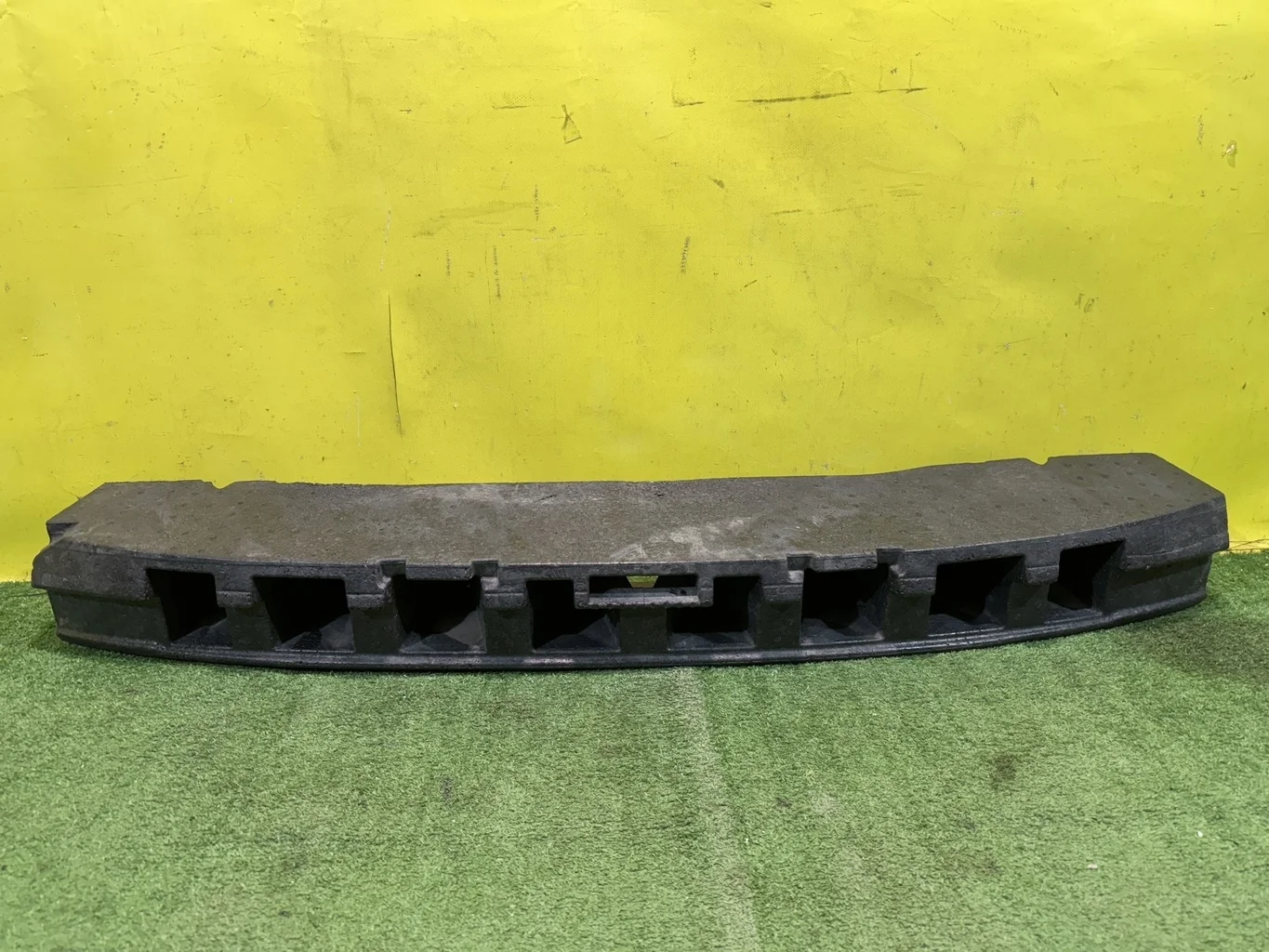 Наполнитель заднего бампера  Skoda  Rapid 2013 5JH807251 39885