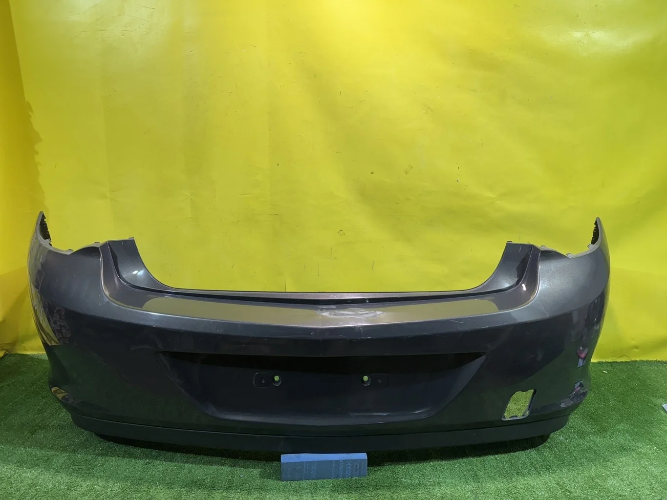 Бампер задний  Opel Astra J 2012 20877796 40563