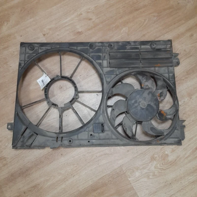 Диффузор вентиляторов сборе Volkswagen Passat 2010-2015 В7