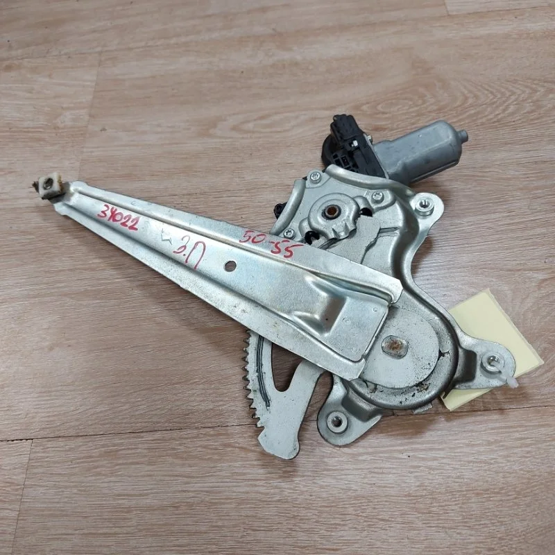 Мотор стеклоподъемника Toyota Camry 2012-2017 50 55